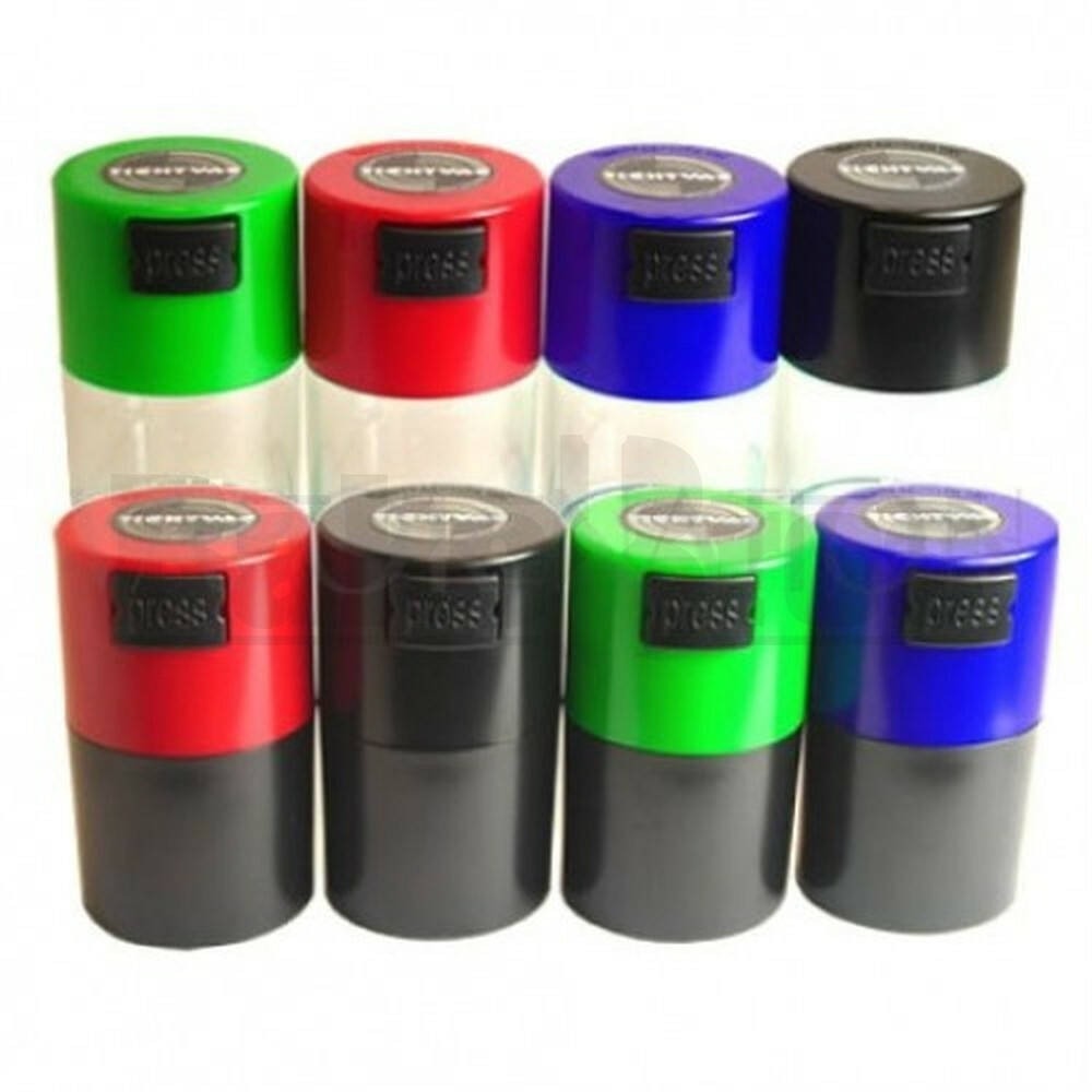 6 Vacuum Sealed Containers - TightVac